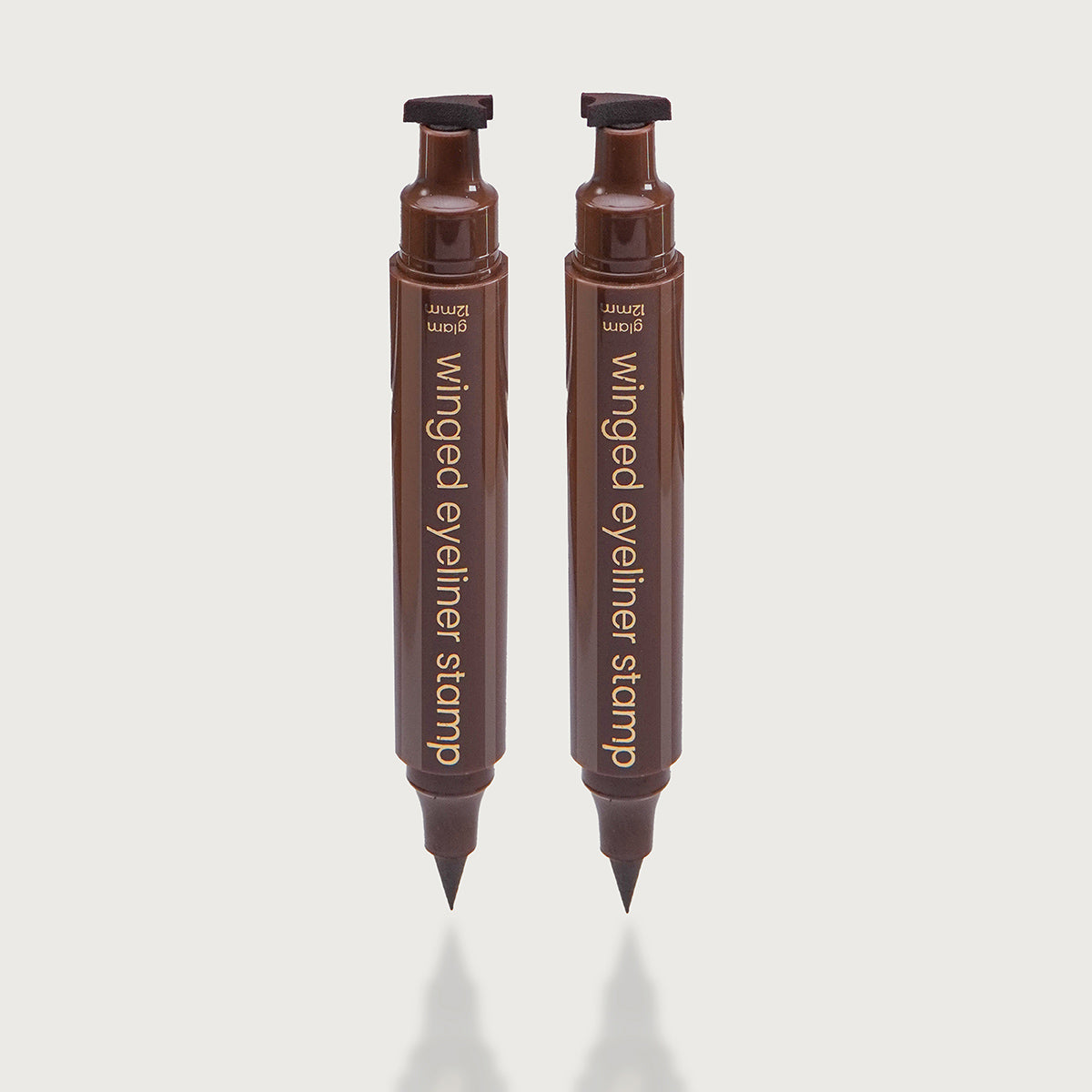 winged eyeliner stamp